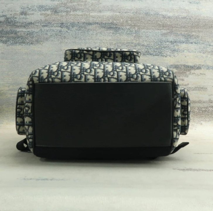 Dior Navy & Black Cloth Backpack - Luxury Cheaper