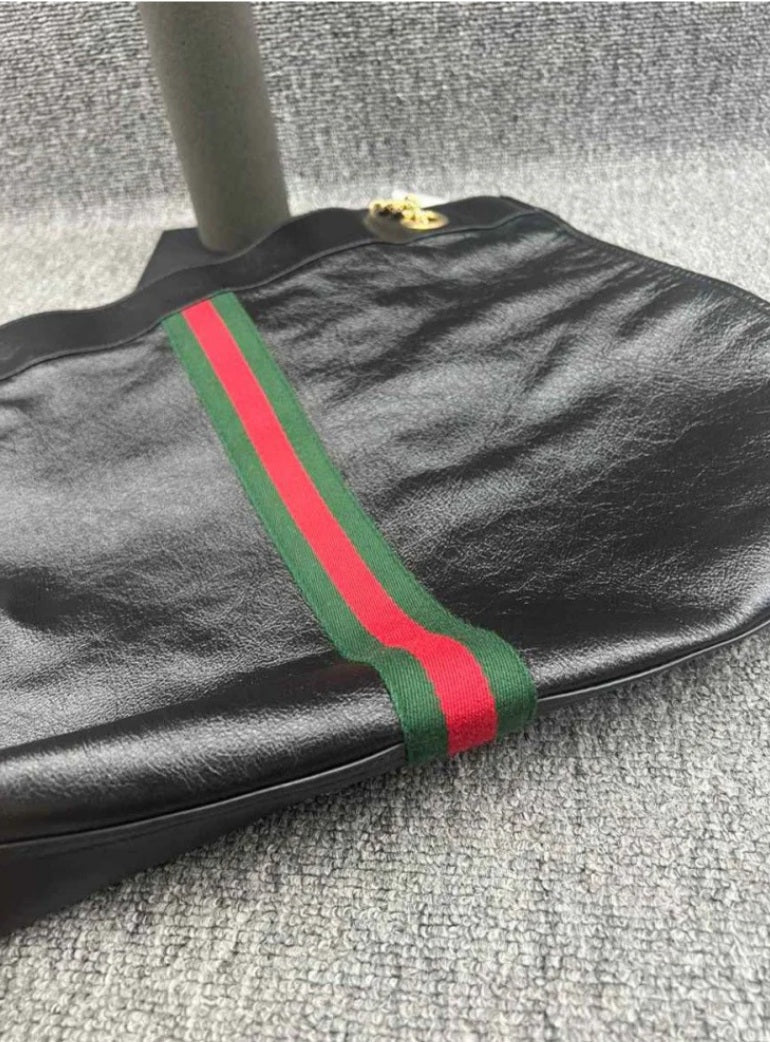 Gucci Black Supreme Leather Shoulder Bag - Luxury Cheaper