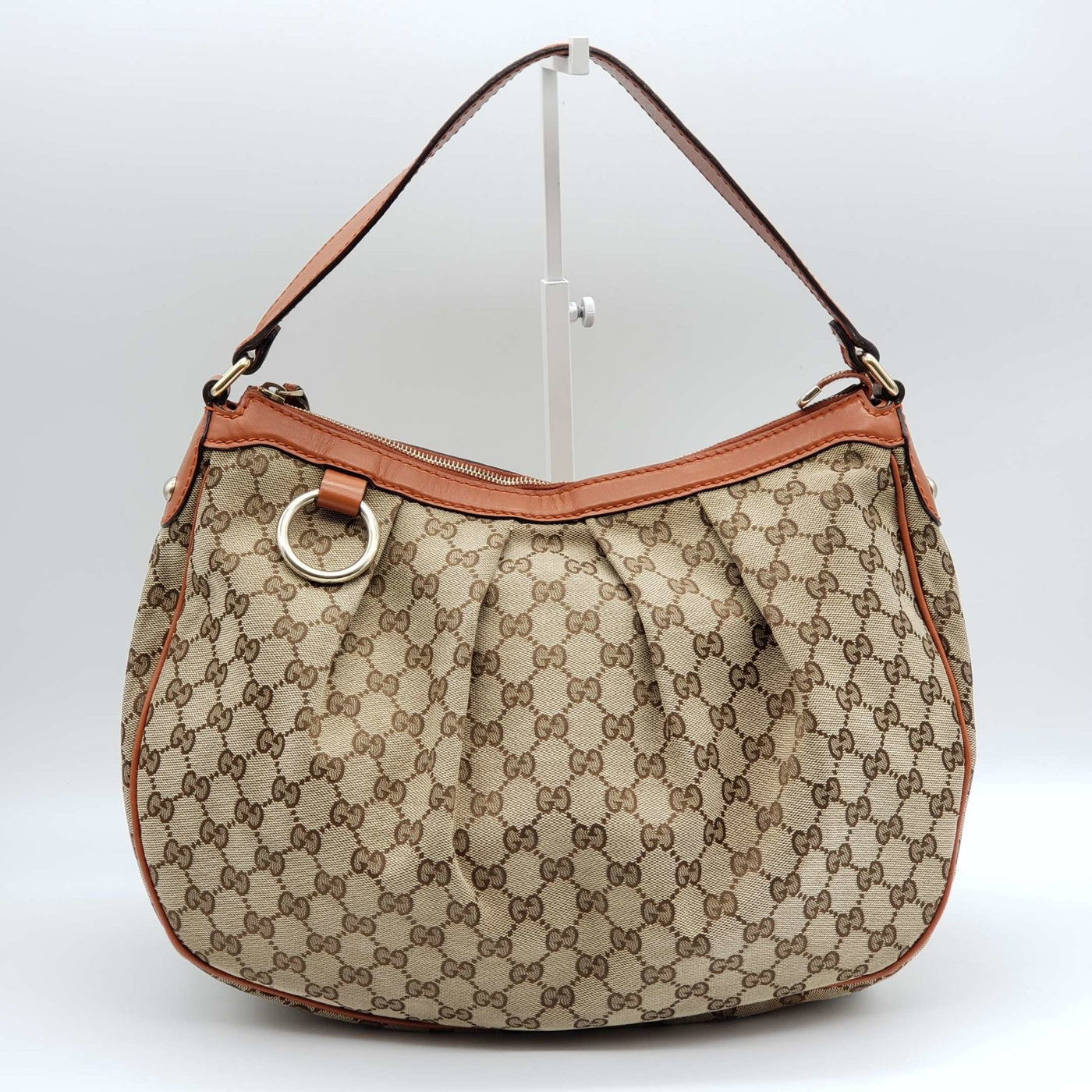 Gucci GG Sukey Shoulder Bag - Luxury Cheaper