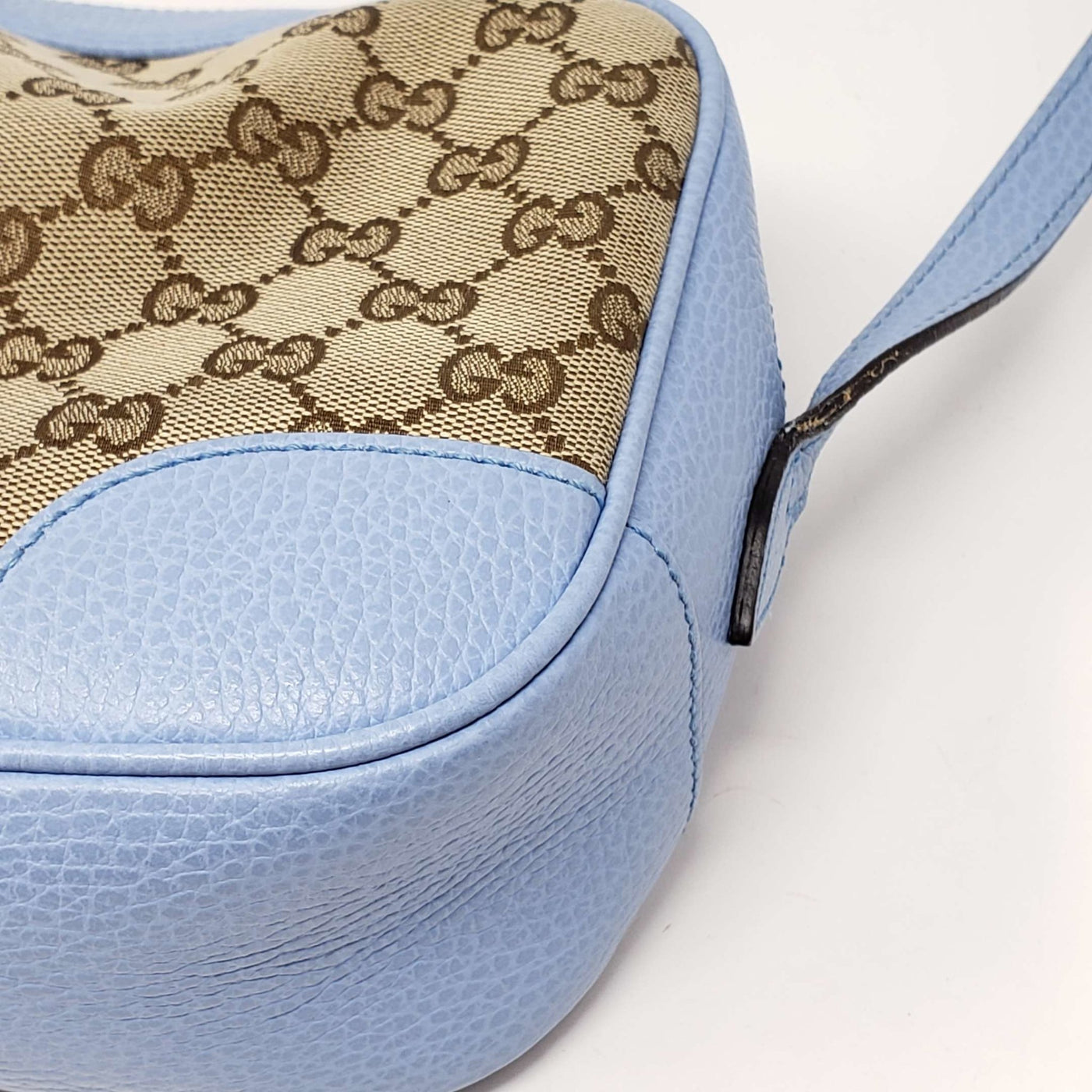 Gucci MicroGuccissima Camera Crossbody Bag | Luxury Cheaper.