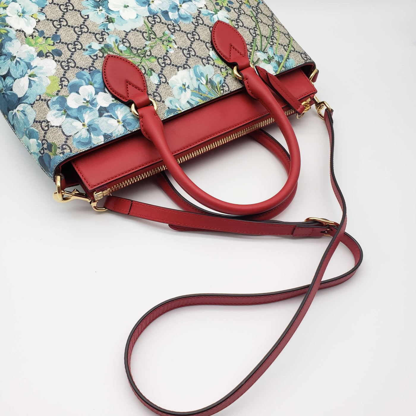 Gucci Supreme Floral Bloom Blue Hand Bag and Shoulder Bag - Luxury Cheaper