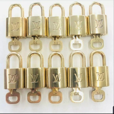 Louis Vuitton 1 Lock and 1 Key Excellent | Luxury Cheaper.