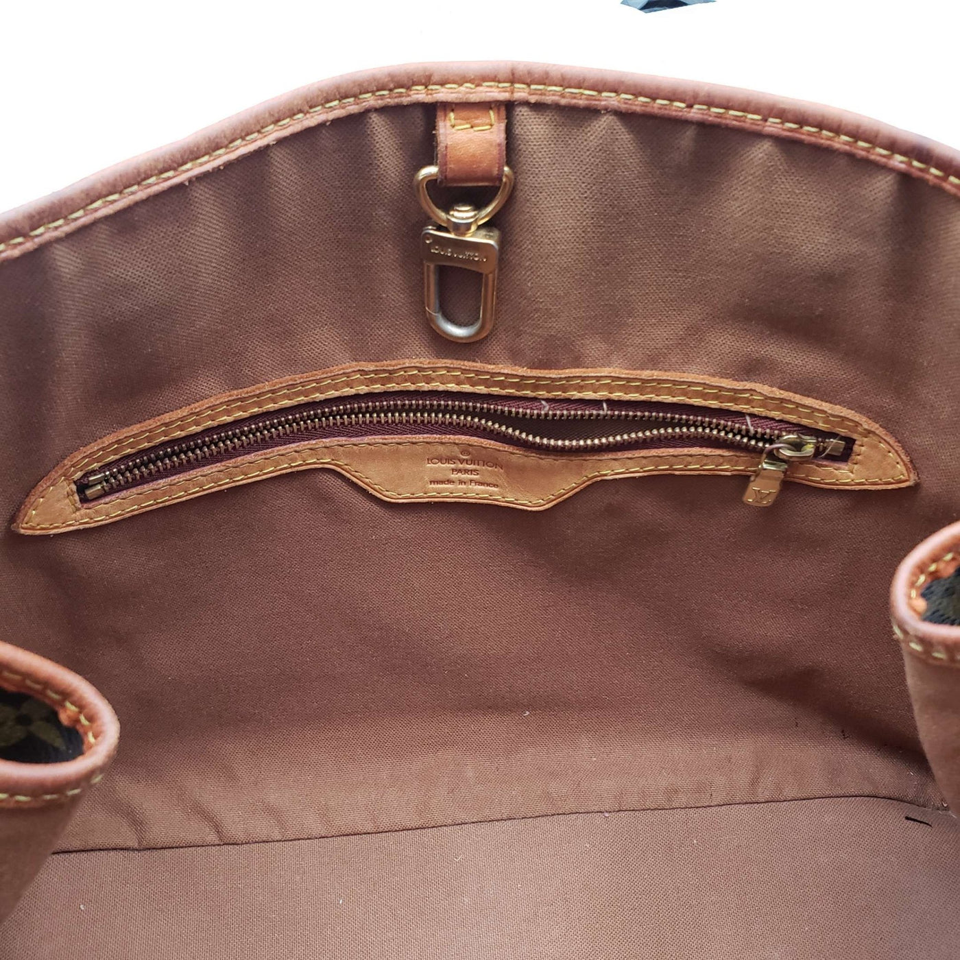 Louis Vuitton Batignoles Horizontal Monogram Shoulder Bag - Luxury Cheaper
