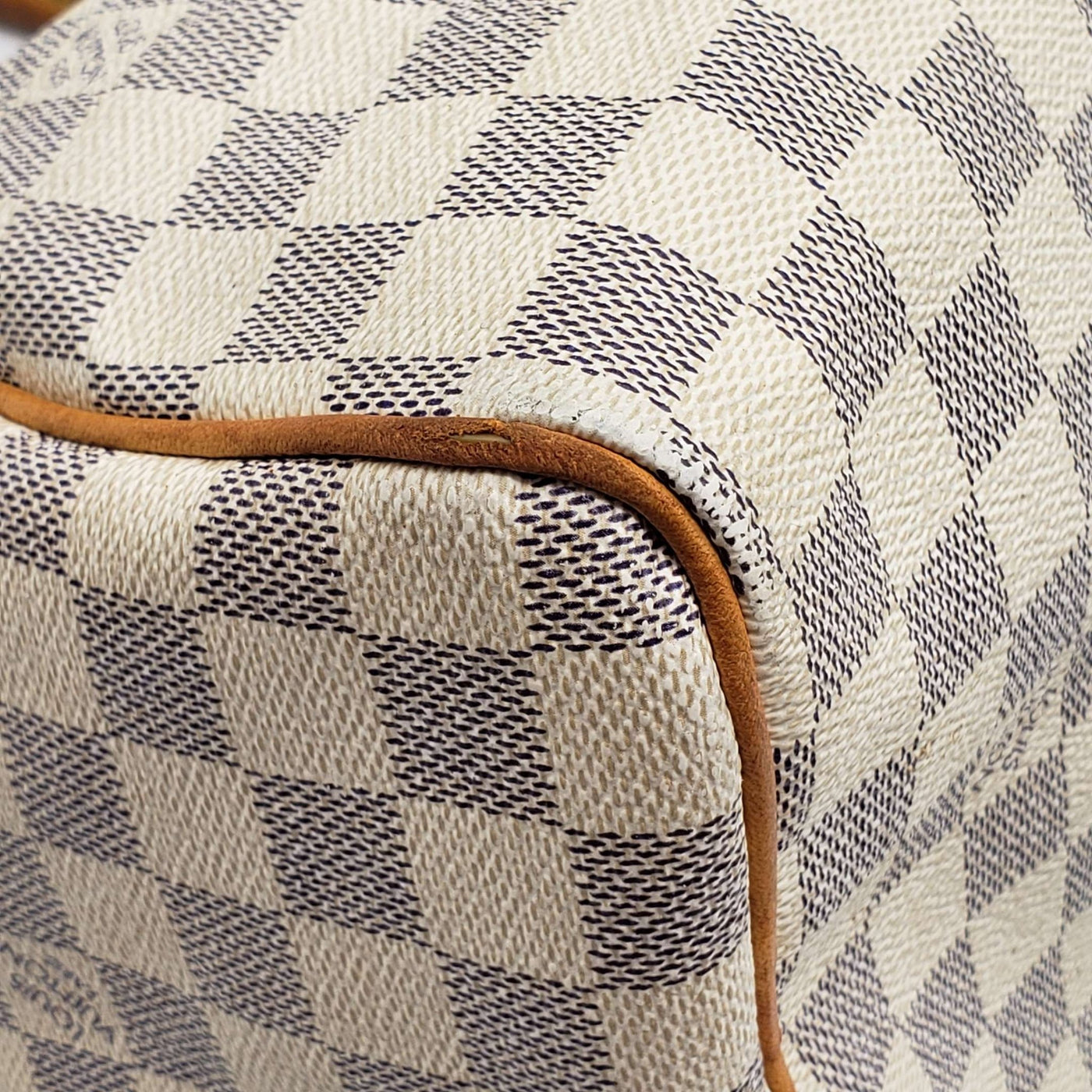 Louis Vuitton Damier Azur Speedy 25 Hand Bag - Luxury Cheaper