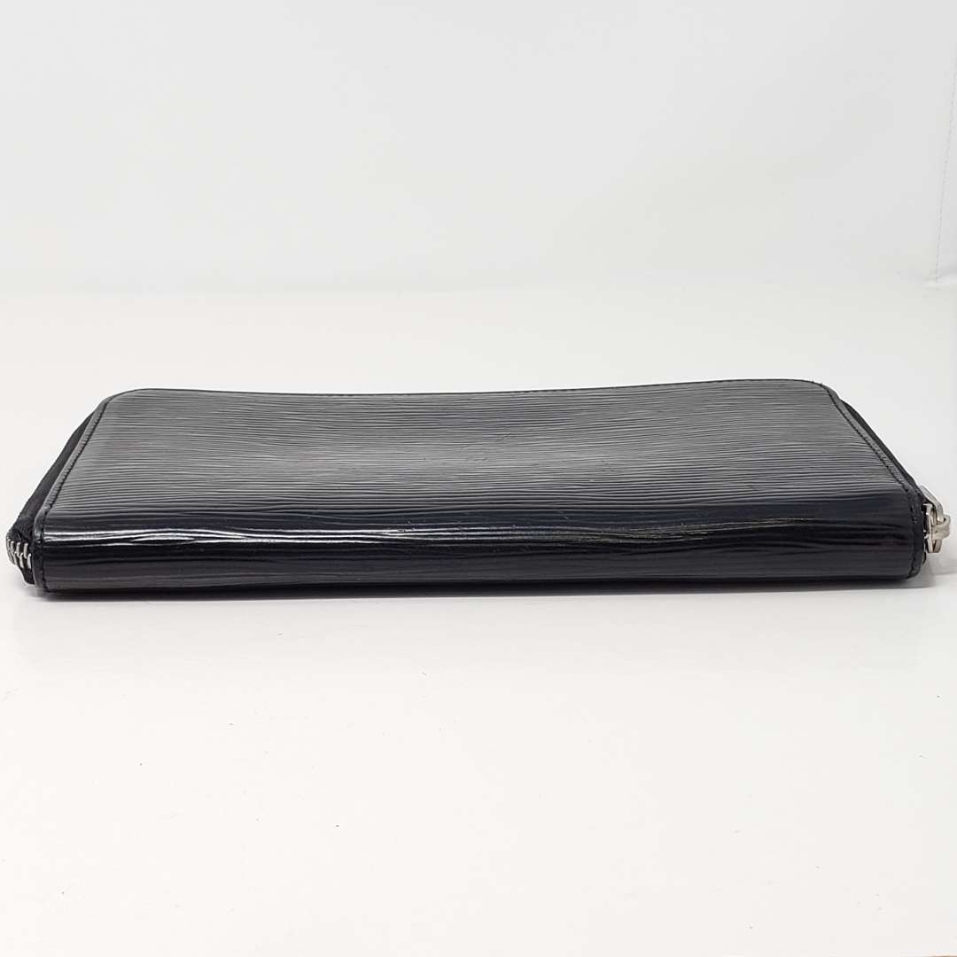 Louis Vuitton Epi Leather Organizer Wallet | Luxury Cheaper.
