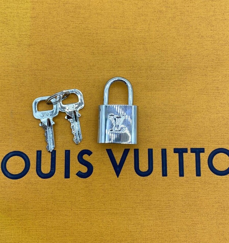 Louis Vuitton Lock & 2 Key Brass Silver #315 - Luxury Cheaper