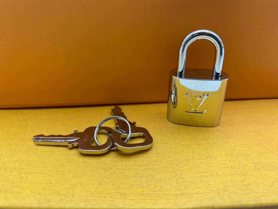 Louis Vuitton Lock & 2 Key Brass Silver #315 - Luxury Cheaper
