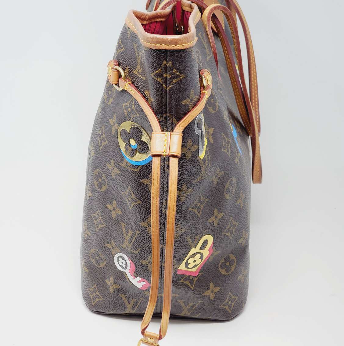 Limited Edition League Of Legends Neverfull MM  Louis vuitton neverfull, Louis  vuitton wallet zippy, Louis vuitton limited edition