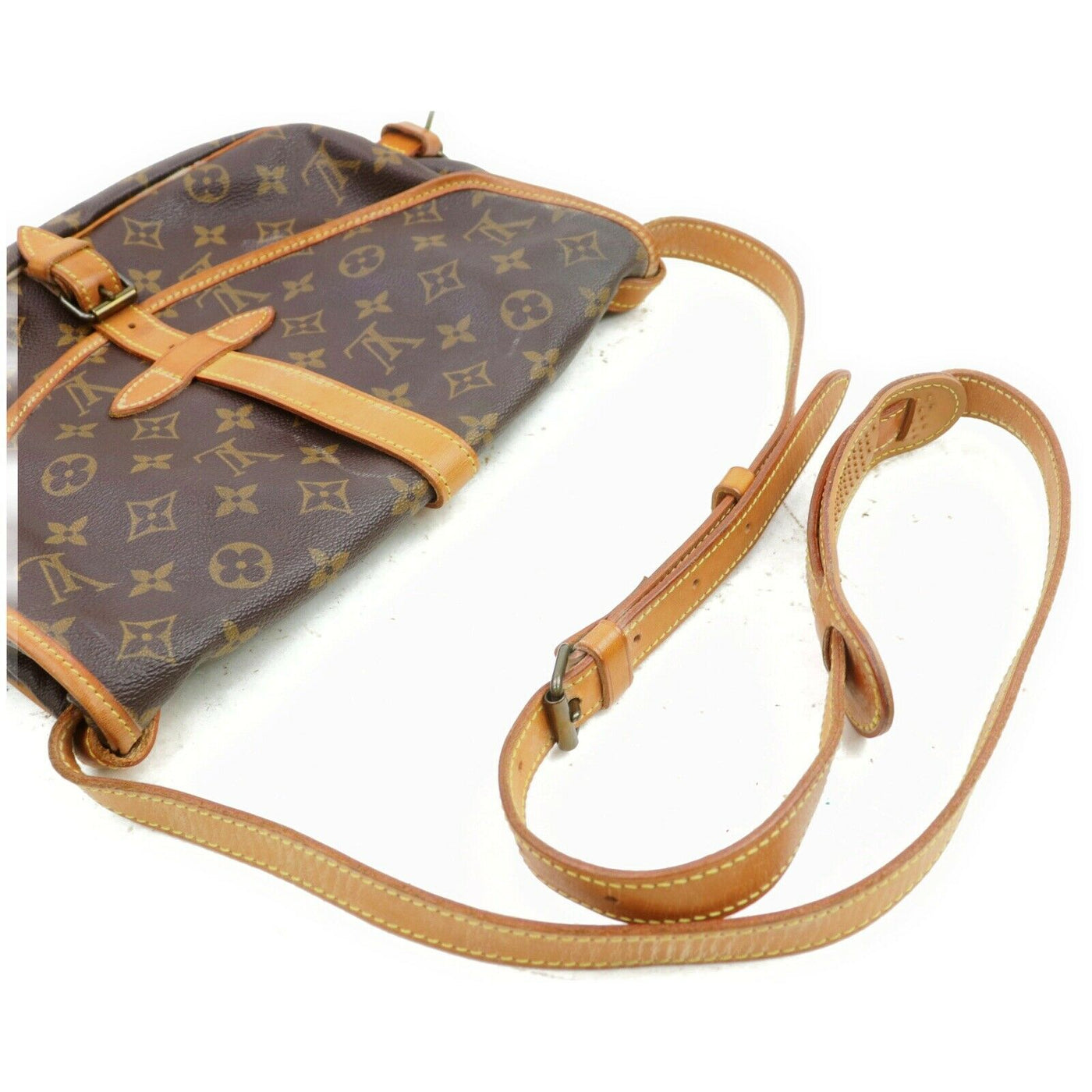 Louis Vuitton Saumur 30 Monogram Crossbody Bag - Luxury Cheaper