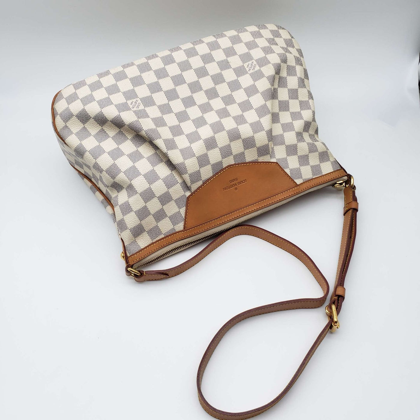 Louis Vuitton Siracusa MM Shoulder Bag - Luxury Cheaper