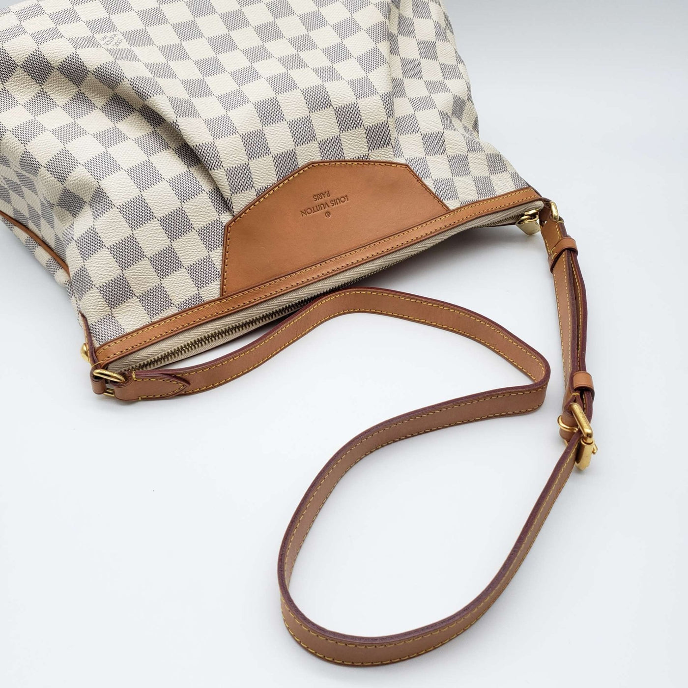 Louis Vuitton Siracusa MM Shoulder Bag - Luxury Cheaper