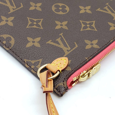 Louis Vuitton Wristlet / Clutch Monogram - Luxury Cheaper
